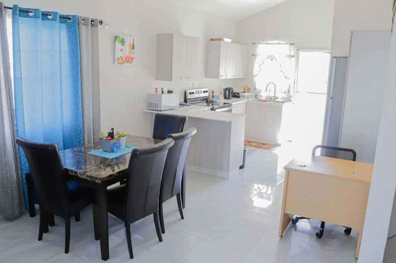 Camelot Paradise ديسكفري باي 0*,  جامايكا